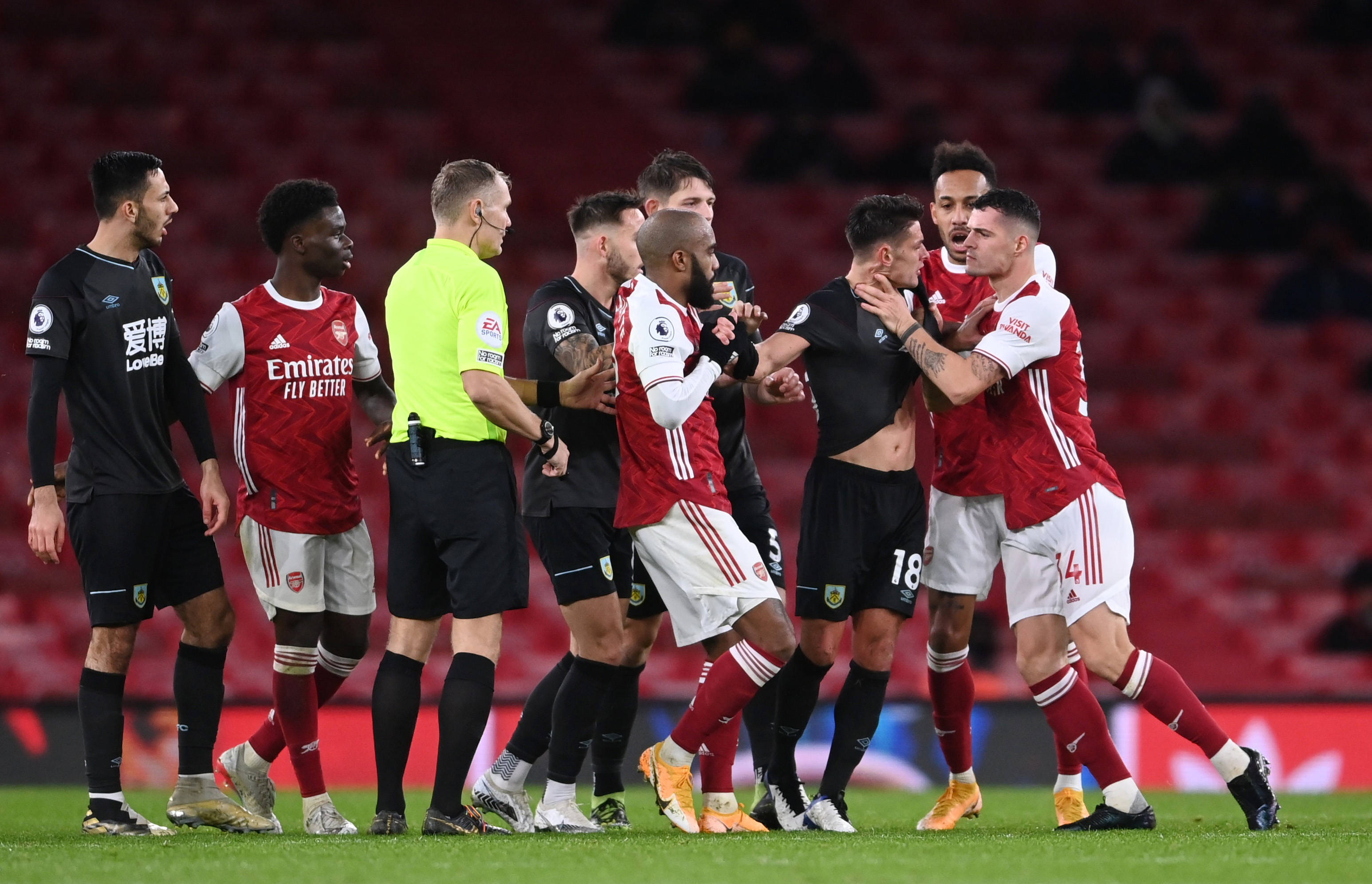 哈登与队友 哈登与队友